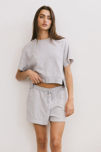 elastic waist shorts