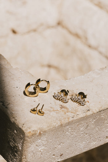 HUGGIE HOOP EARRINGS