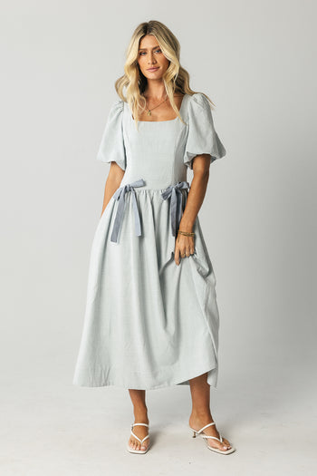 short puff sleeve dress