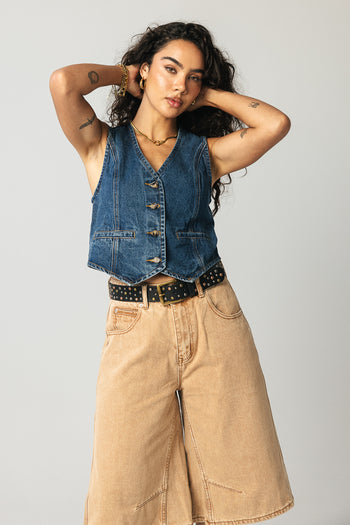 HIGH RISE LONG SHORTS