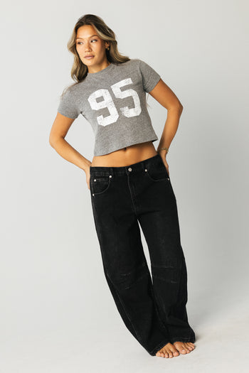 SHORT SLEEVE GRAPHIC TOP