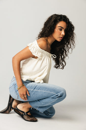 MID RISE WOMENS JEANS