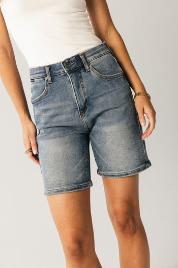 STRETCHY WOMENS SHORTS