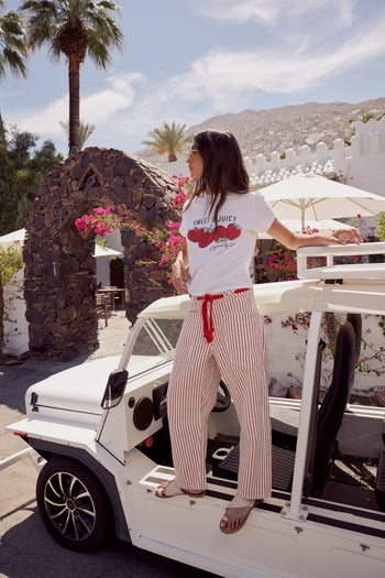 EXPOSED HAND POCKETS