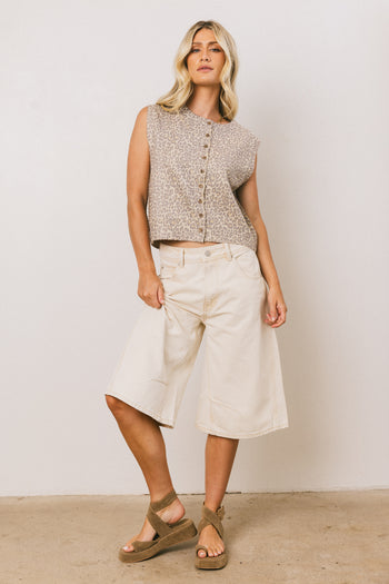 BUTTON FRONT SWEATER