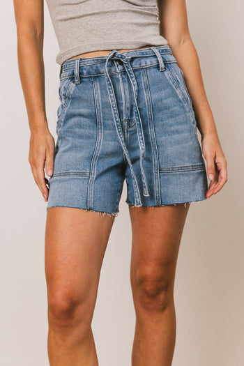HIGH RISE WOMENS SHORTS
