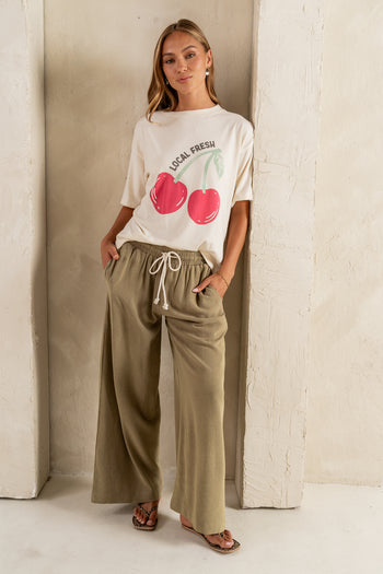 LOOSE FIT OLIVE PANTS