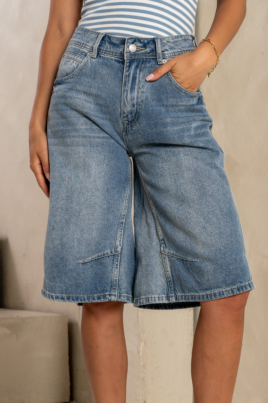 Alden Bermuda Shorts in Medium Wash - FINAL SALE Alden Bermuda Shorts in Medium Wash - FINAL SALE