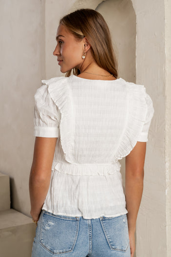 TEXTURED ROUND NECK TOP