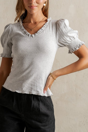 SHORT SLEEVE WITH ELASTIC CUFFS