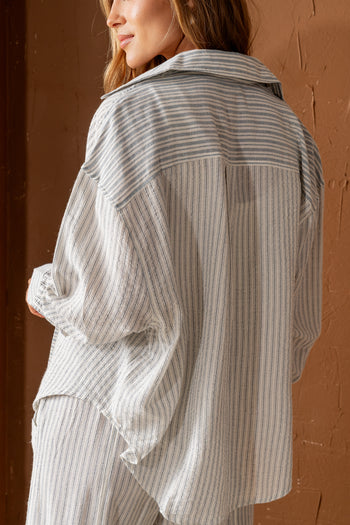 LONG SLEEVE BUTTON UP