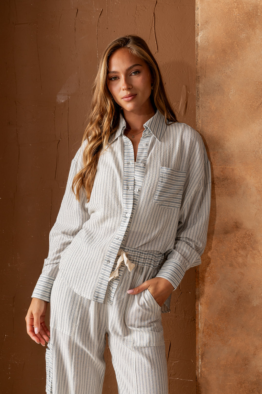 STRIPED BUTTON UP TOP