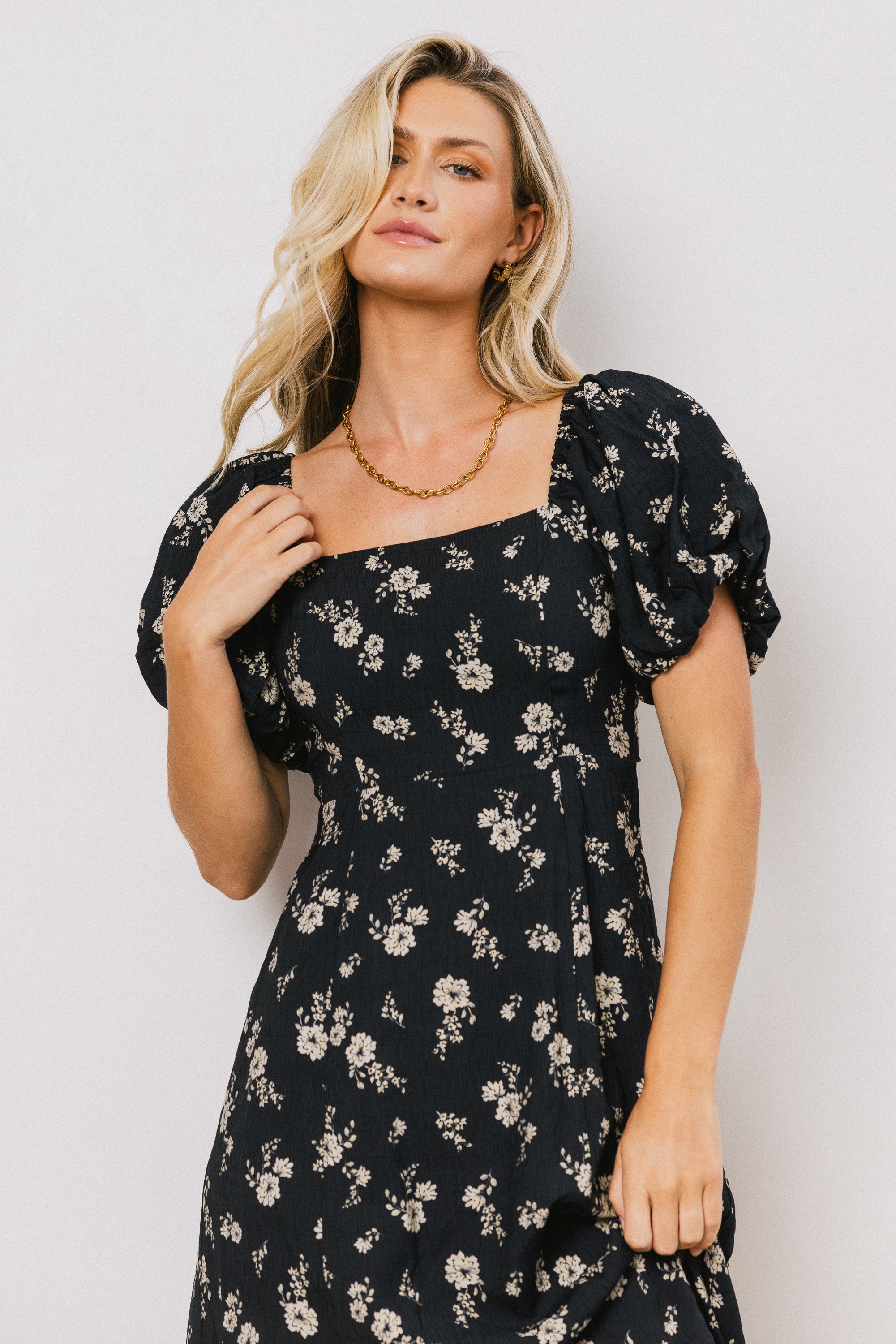 aubree flower mini dress Aubree Flower Mini Dress