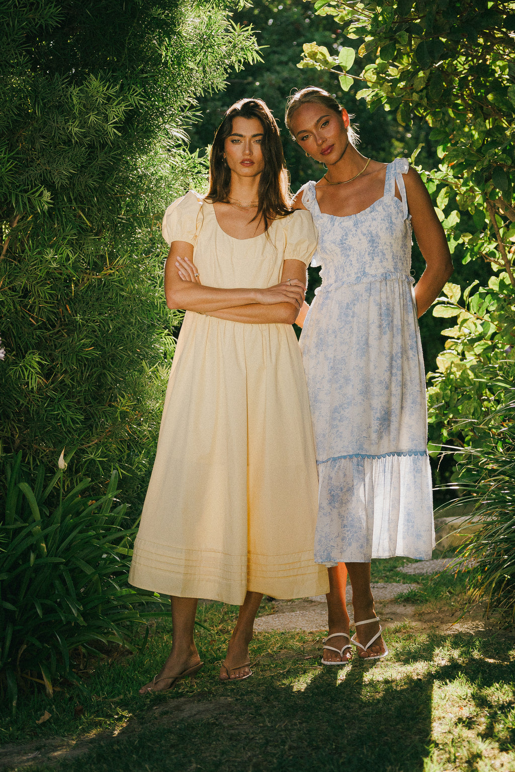 short sleeve dress in yellow 