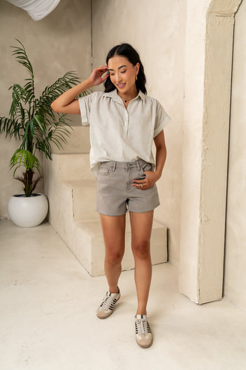 shorts in grey