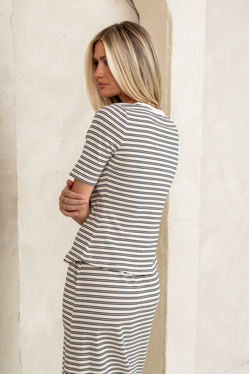 fitted striped basic top 