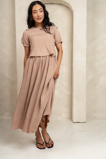loose flowing skirt in mocha