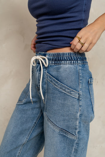 Sunnie Barrel Jeans - FINAL SALE