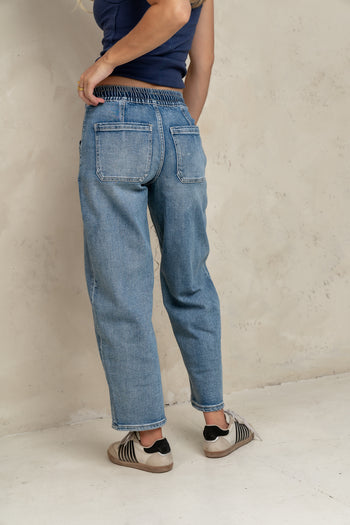 Sunnie Barrel Jeans - FINAL SALE