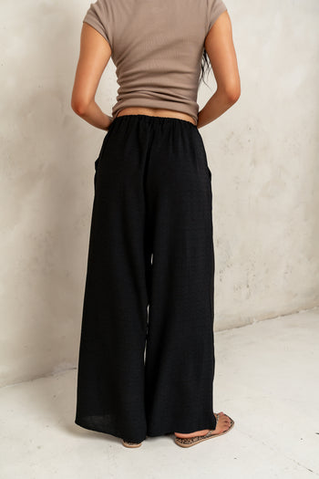 Pants in Black
