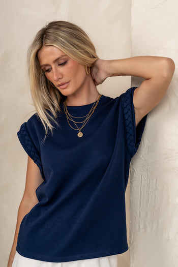 loose fit blue t-shirt 