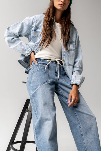 EXPOSED HAND POCKETS