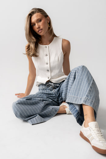 ADJUSTABLE DRAWSTRING