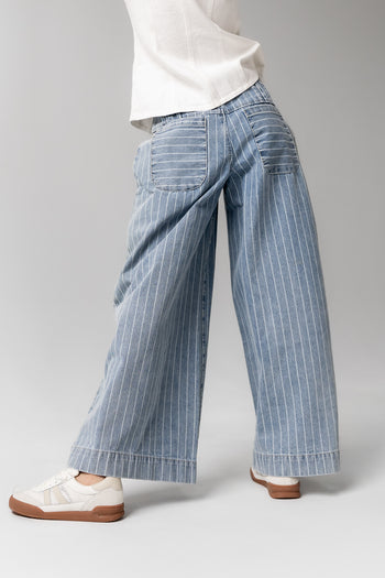 STRIPED BAGGY JEANS