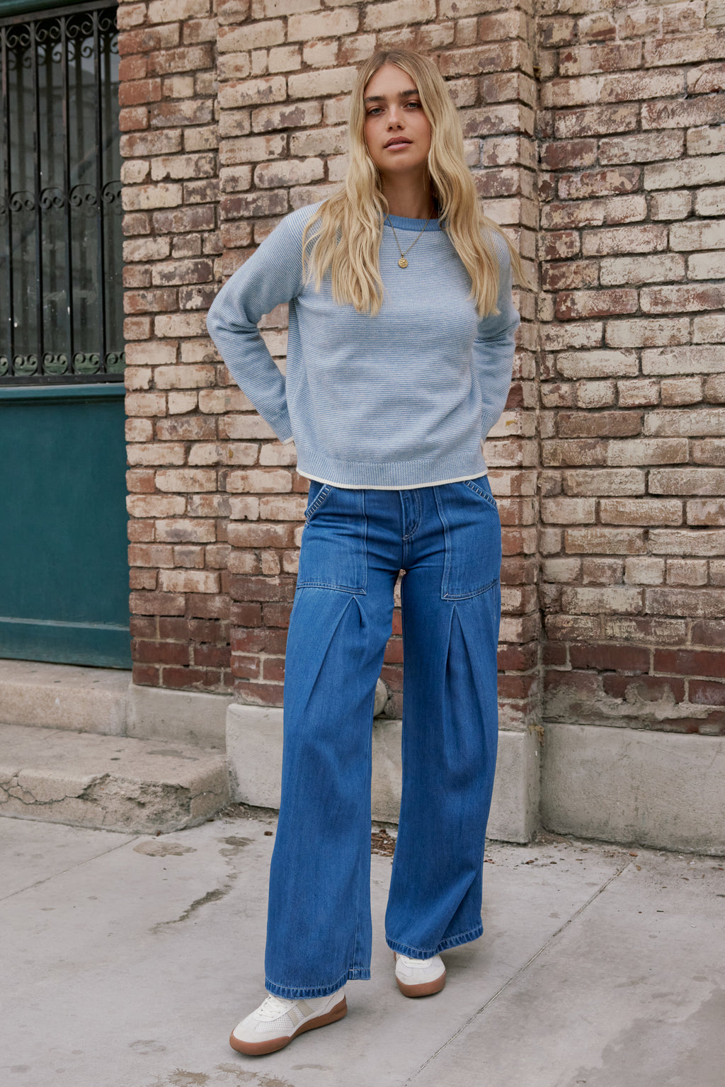 BLUE AND WHITE STRIPED SWEATER