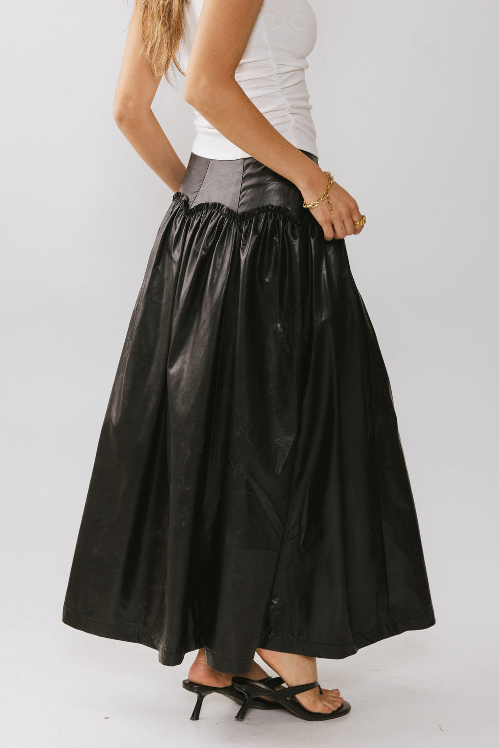 black flowy skirt 

