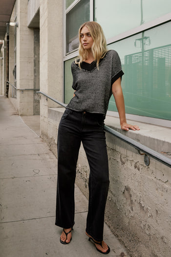 SHORT SLEEVE SWEATER 