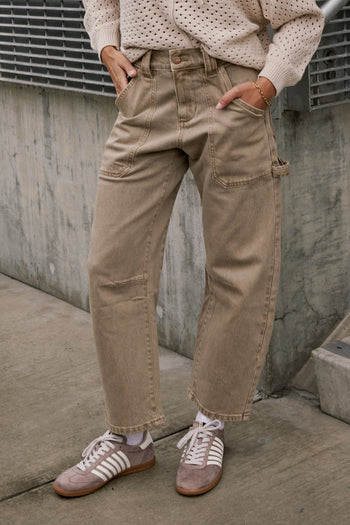  Barrel Jeans in Tan