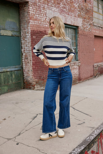 Stretch-Knit Material