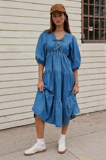 Nadia Midi Dress in Light Wash