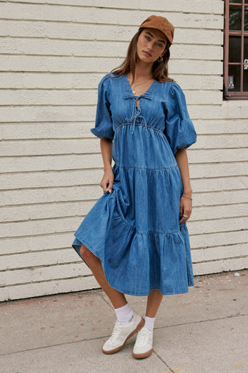 Nadia Midi Dress in Light Wash