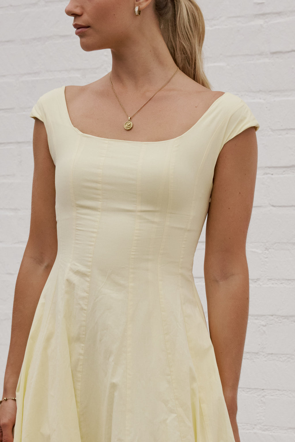 SQUARE NECK MIDI DRESS 