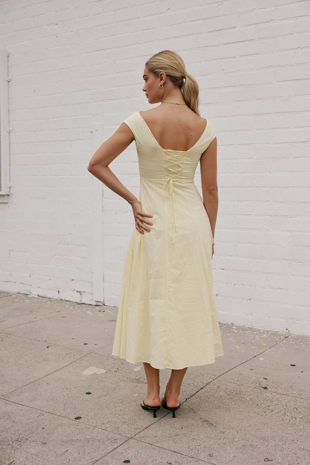TIE BACK ON YELLOW MIDI DRESS 