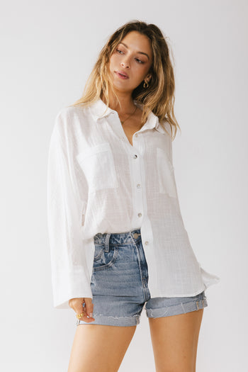 Linen Button Up in White