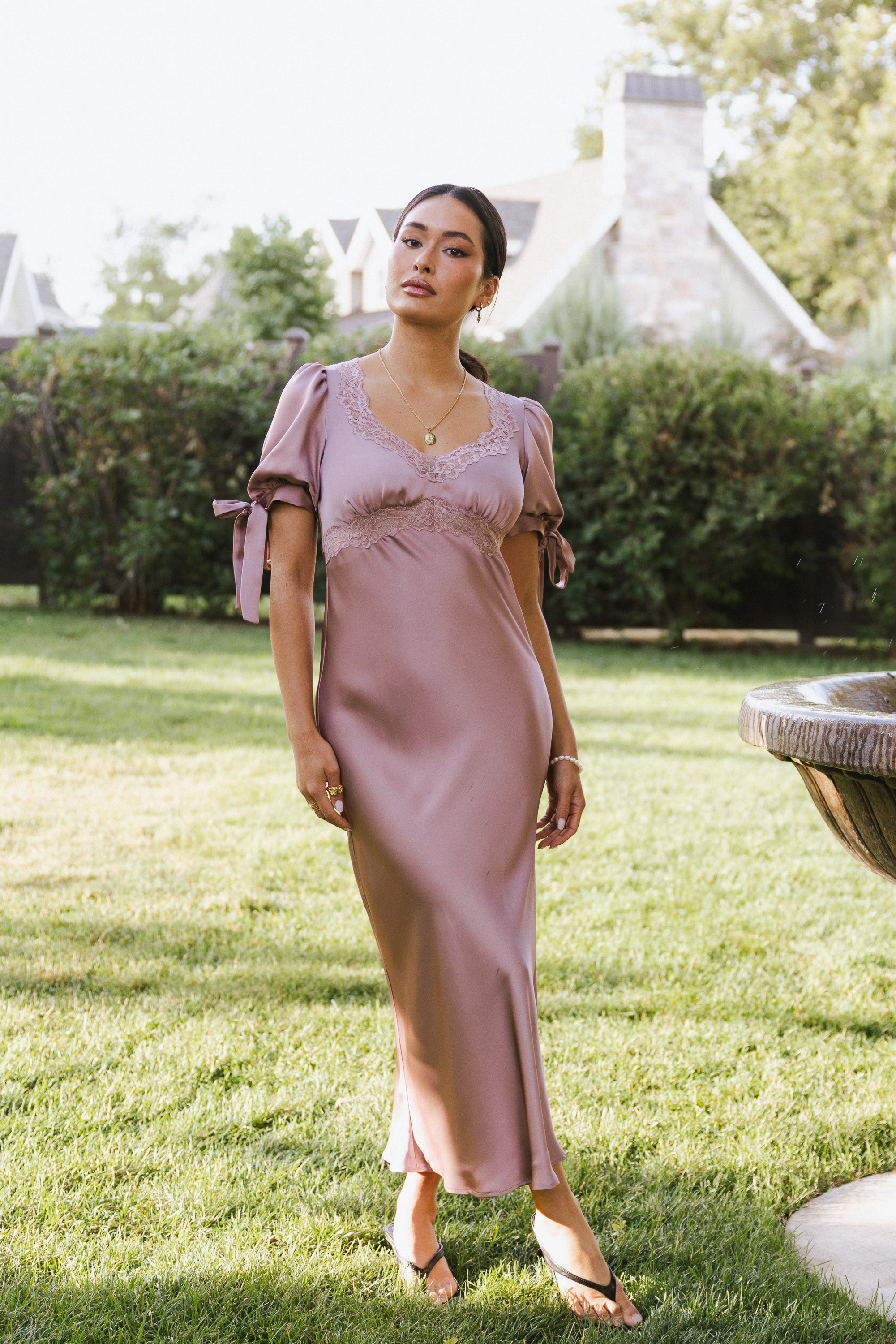 Amanda Lace Trim Maxi Dress in Mauve - FINAL SALE