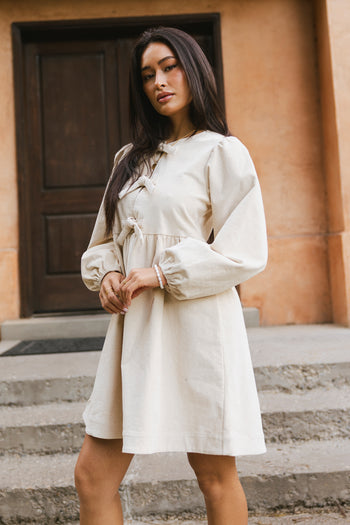 Three Tie Front Closure