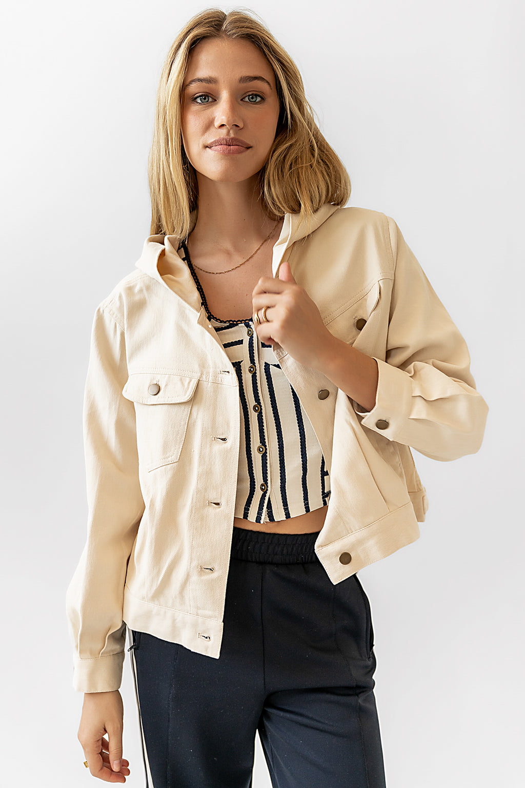 CREAM JACKET