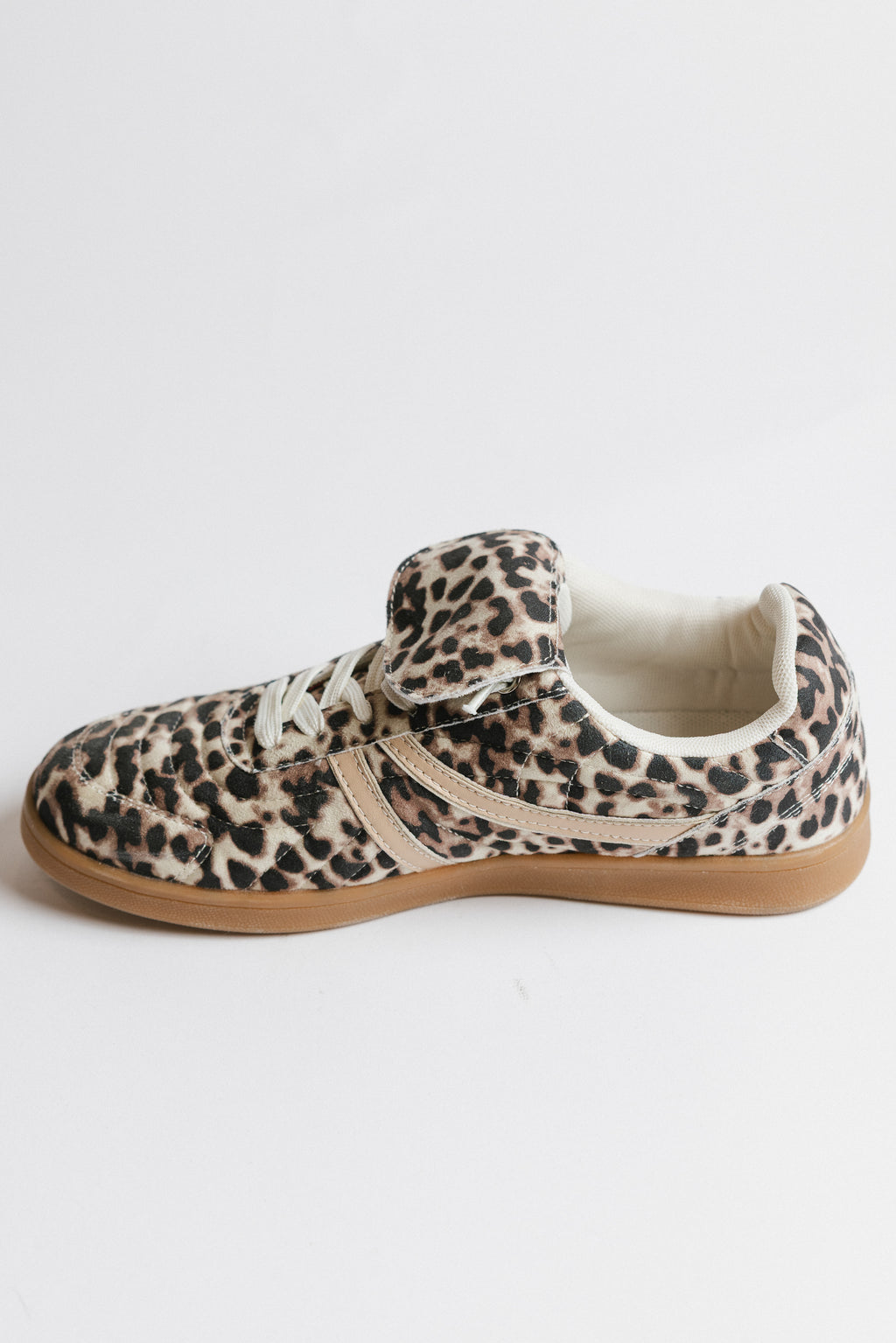 Steve Madden Madrid Sneaker in Bone