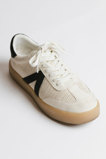 Kaison Mesh Sneakers