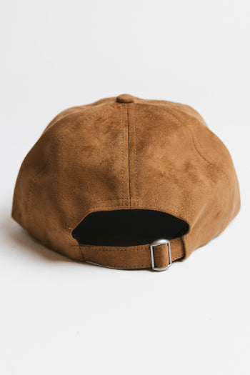 Suede Baseball Cap in Cognac