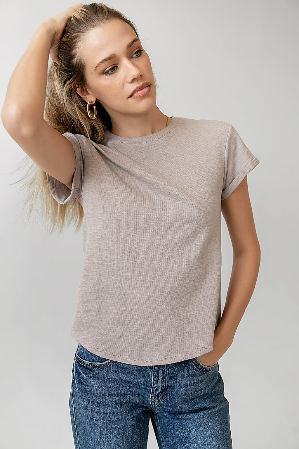 ROLLED SHORT SLEEEVES 