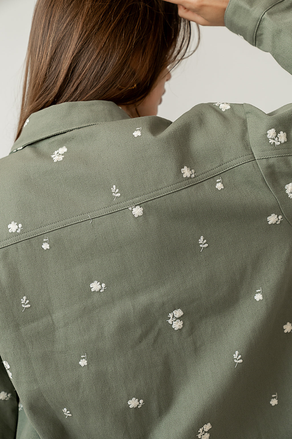 COLLARED OVERSIZED JACKET