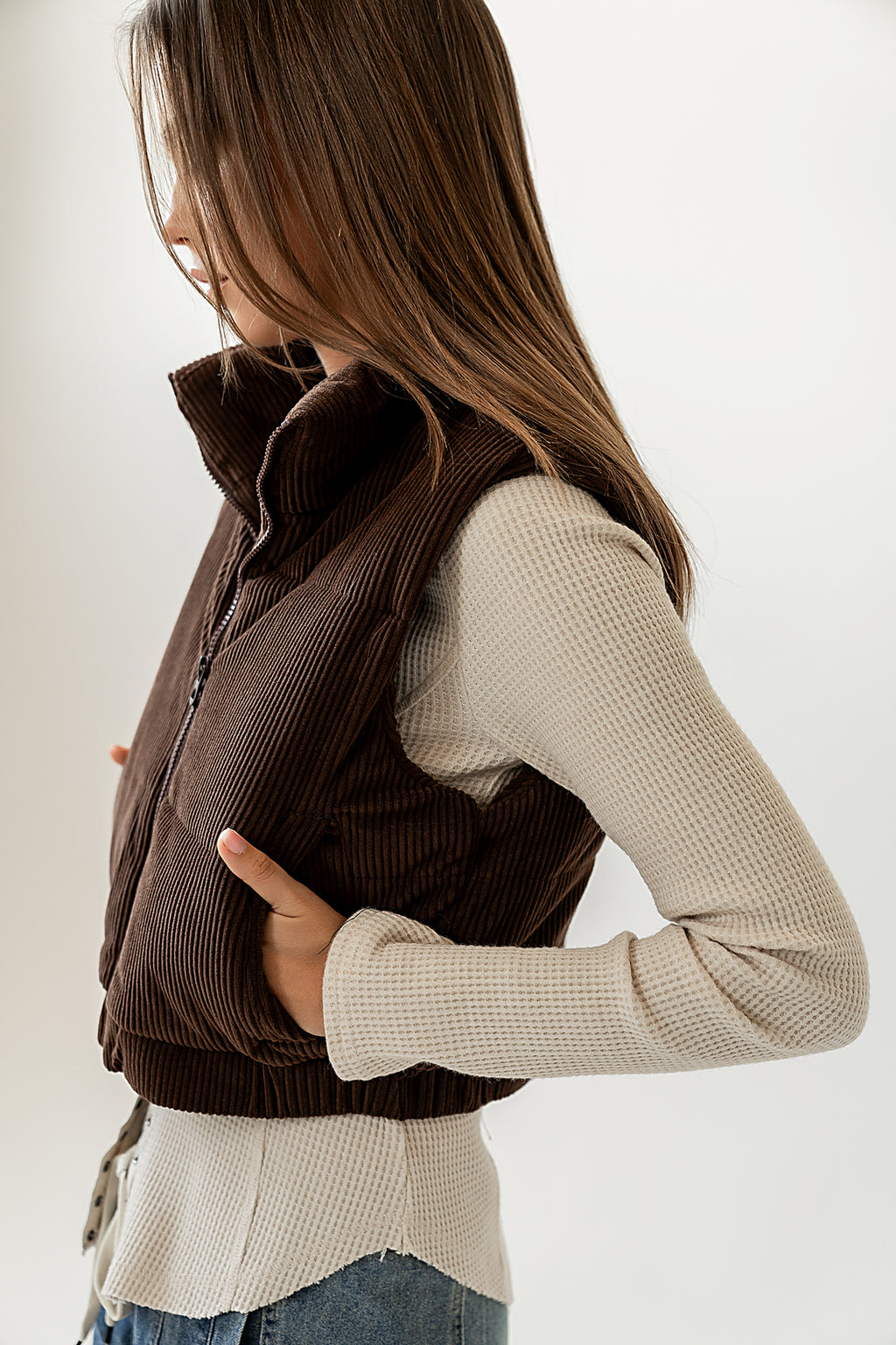zip up vest