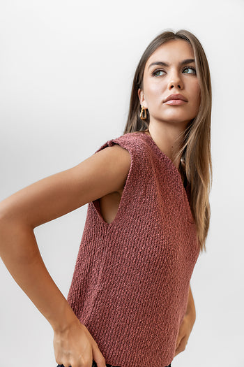 V Cutout