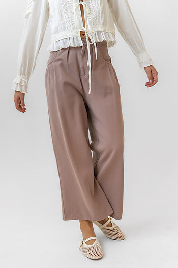 ZIPPER BUTTON CLOSURE