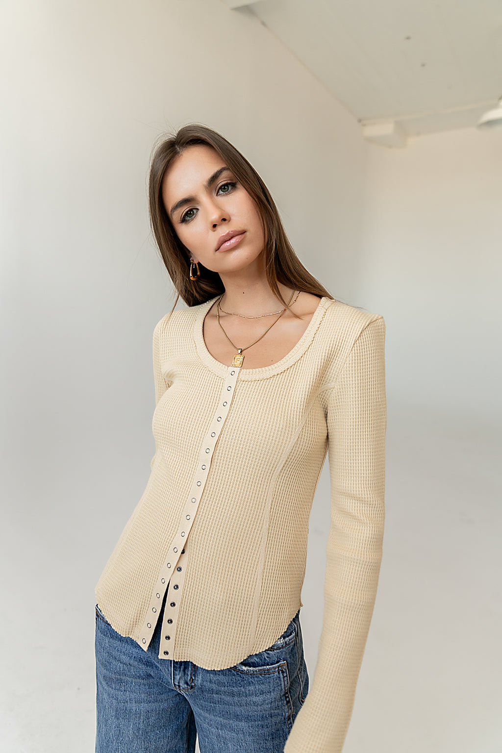 BASIC LONG SLEEVE YELLOW TOP